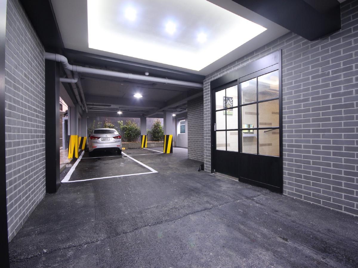 Roo Motel Busan Exterior photo